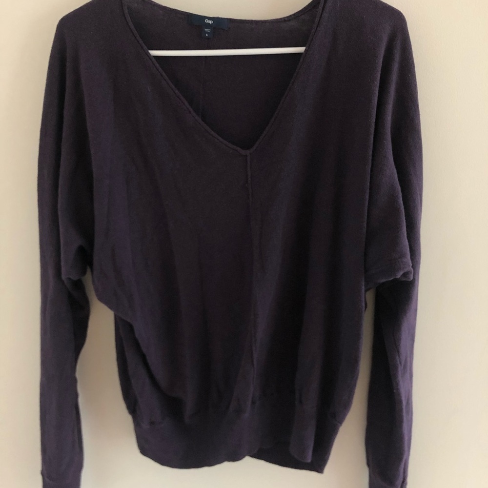 Gap sweater loose size large